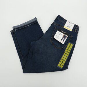 Nine West Chrystie Capri Jeans Soft Touch Denim Relaxed Fit Size 8 NWT $59.50